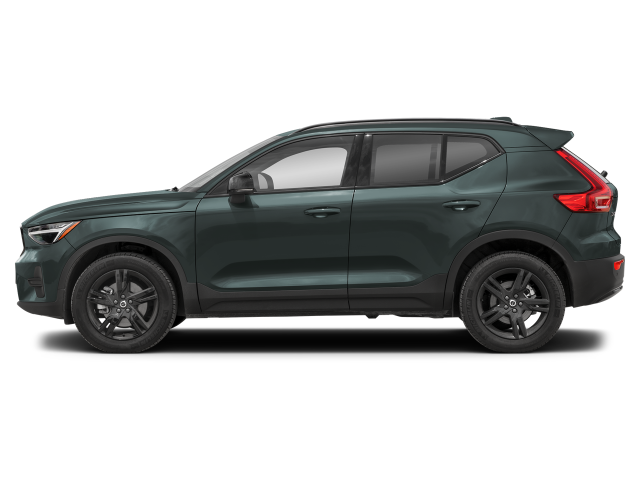 2026 Volvo XC40 B5 Plus