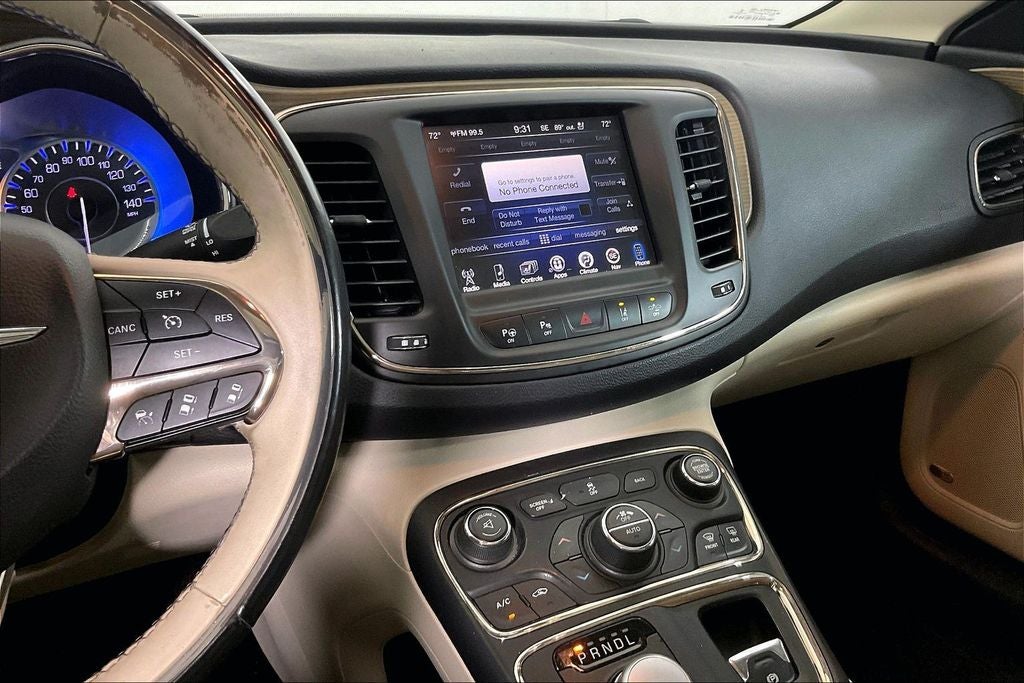 2015 Chrysler 200 C