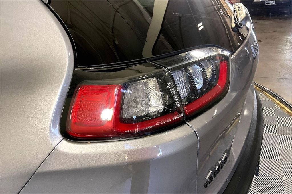2022 Jeep Cherokee Trailhawk