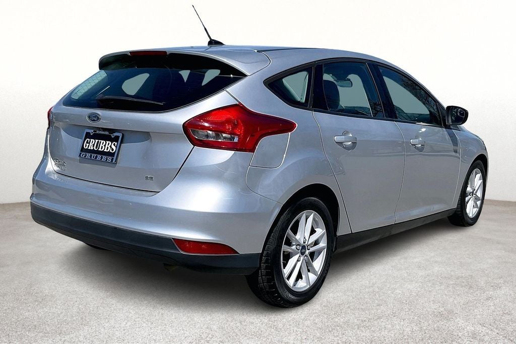 Used 2017 Ford Focus SE with VIN 1FADP3K2XHL225927 for sale in Grapevine, TX