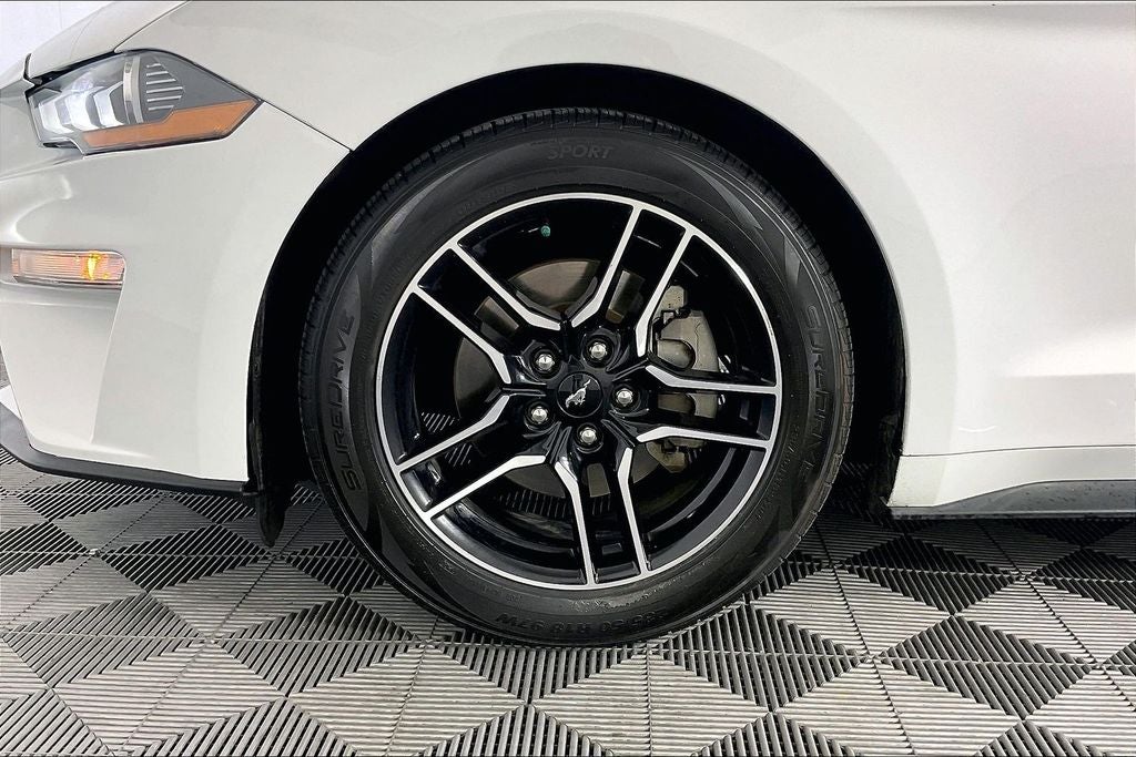 2022 Ford Mustang EcoBoost Premium