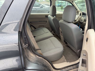 2009 Ford Escape XLS