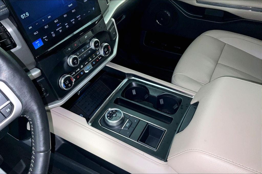 2024 Ford Expedition Max XLT