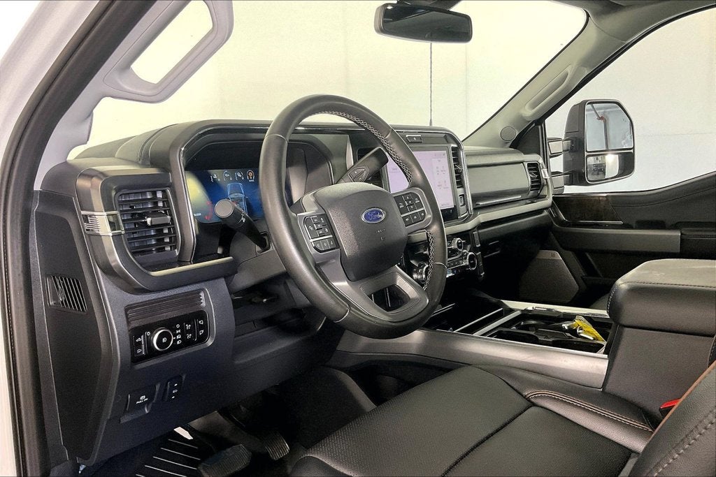 2025 Ford F-250SD Lariat
