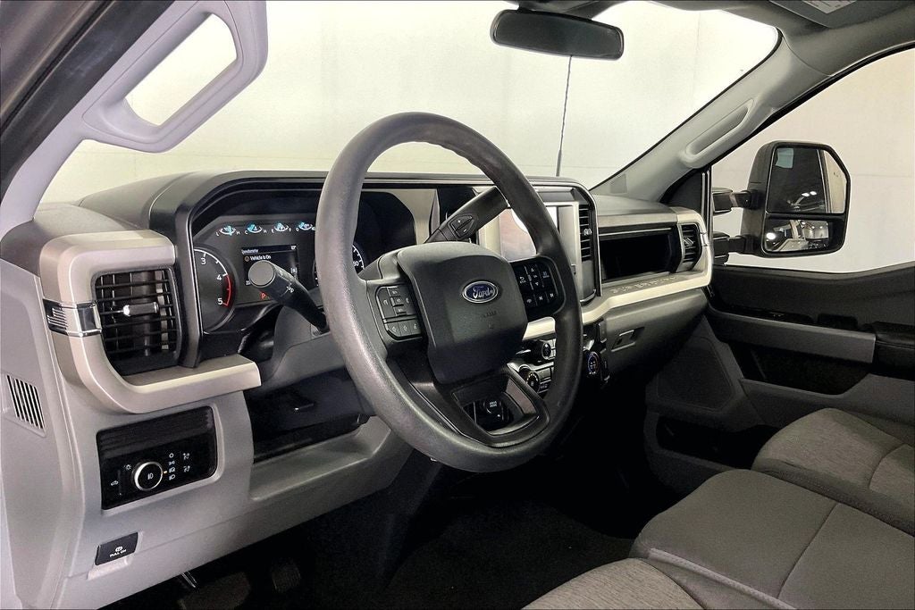 2025 Ford F-350SD XL