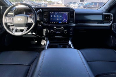 2025 Ford F-350SD Lariat DRW