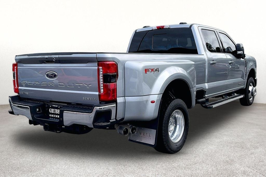 2024 Ford F-350SD Lariat DRW