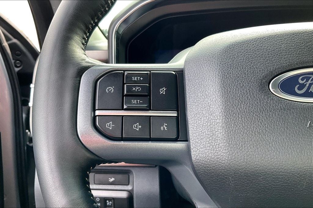 2024 Ford F-350SD Lariat DRW