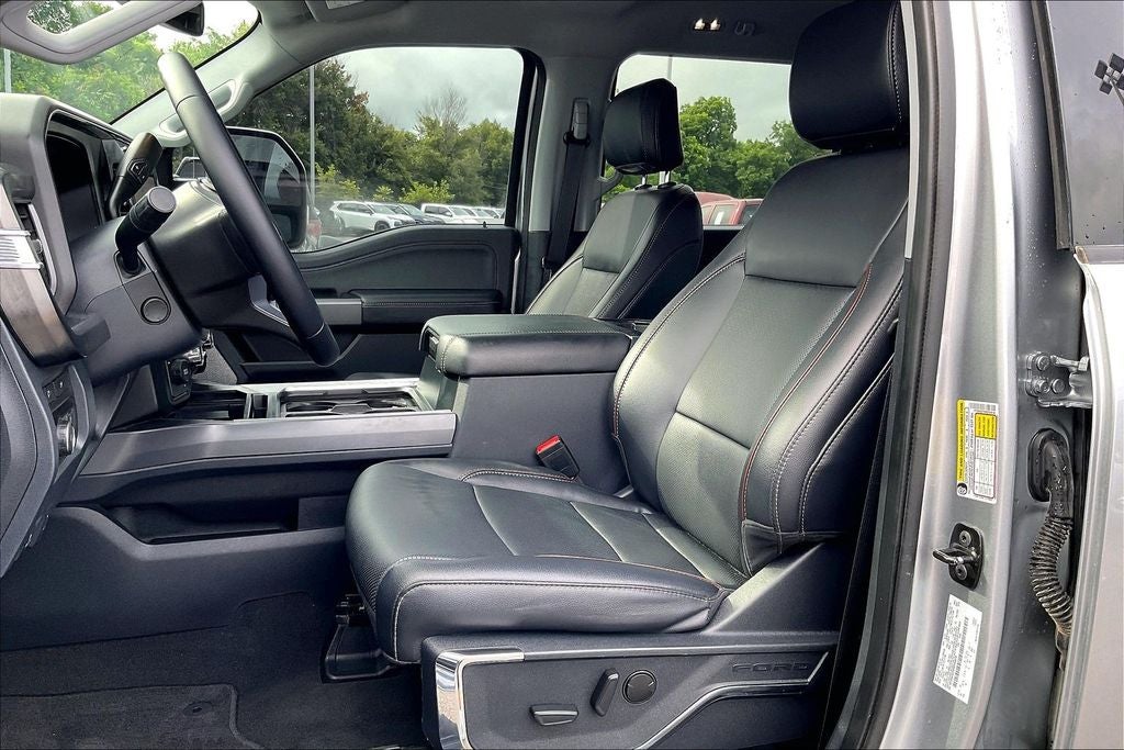 2024 Ford F-350SD Lariat DRW