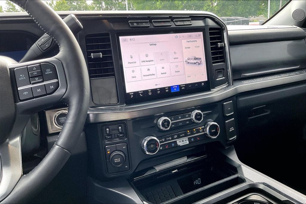 2024 Ford F-350SD Lariat DRW