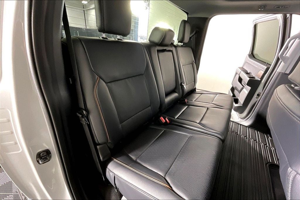 2026 Ford F-450SD Lariat DRW