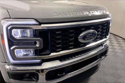 2026 Ford F-450SD Lariat DRW