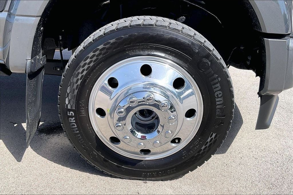 2025 Ford F-450SD Platinum DRW