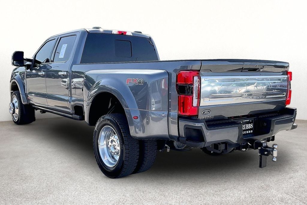 2025 Ford F-450SD Platinum DRW