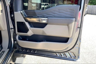 2025 Ford F-450SD Platinum DRW