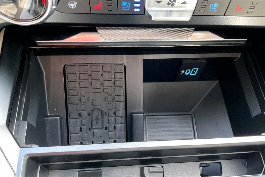 2025 Ford F-450SD Platinum DRW