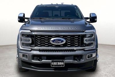 2025 Ford F-450SD Platinum DRW