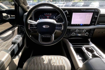2025 Ford F-450SD Platinum DRW