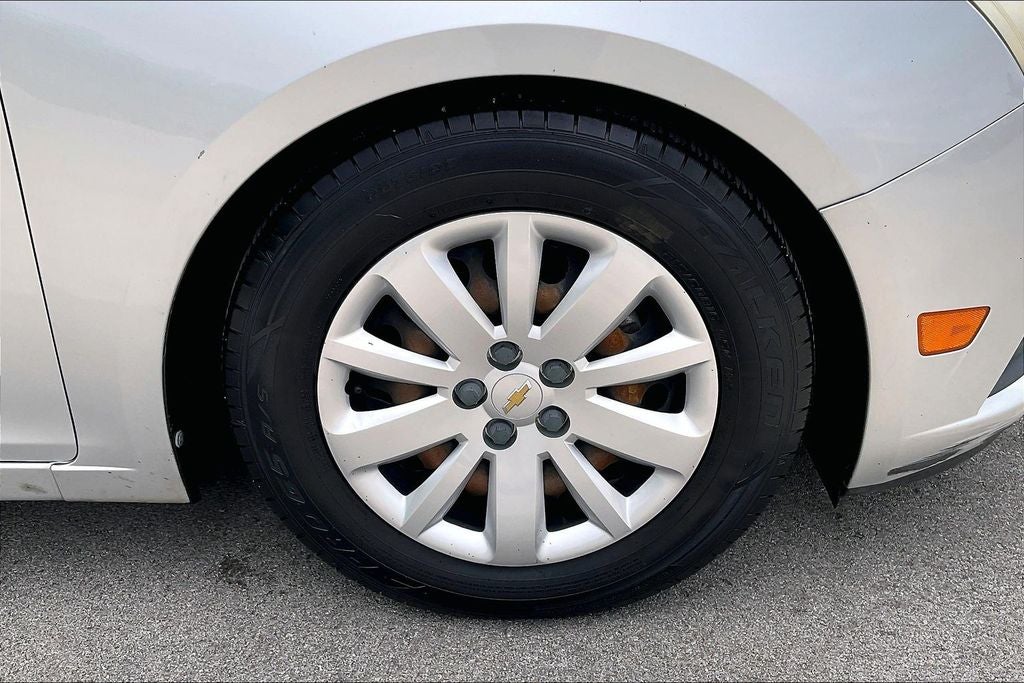 2011 Chevrolet Cruze LS