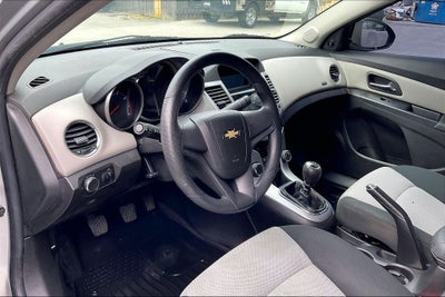 2011 Chevrolet Cruze LS