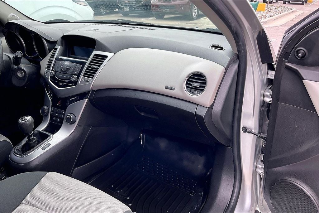 2011 Chevrolet Cruze LS