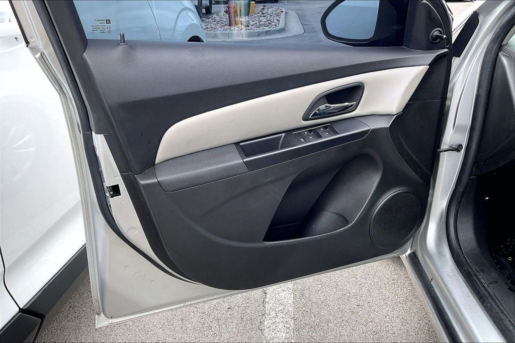 2011 Chevrolet Cruze LS