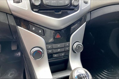 2011 Chevrolet Cruze LS