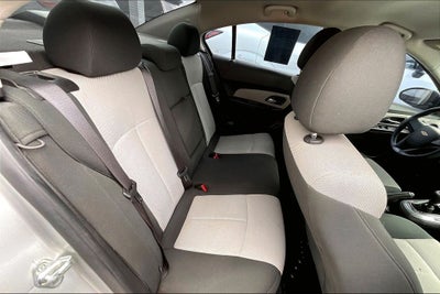 2011 Chevrolet Cruze LS
