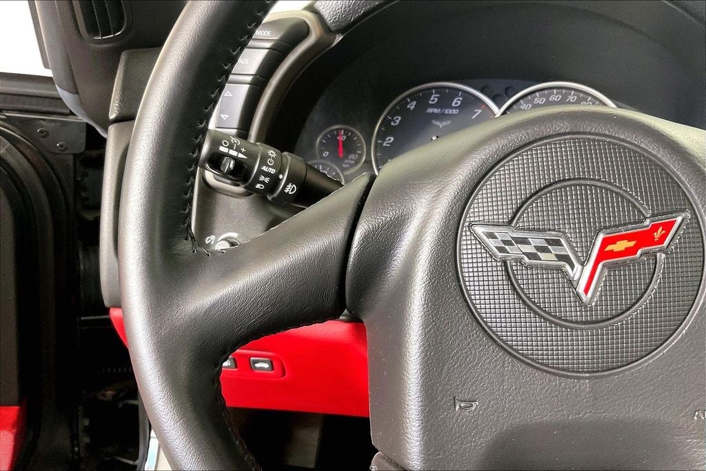 2005 Chevrolet Corvette Base