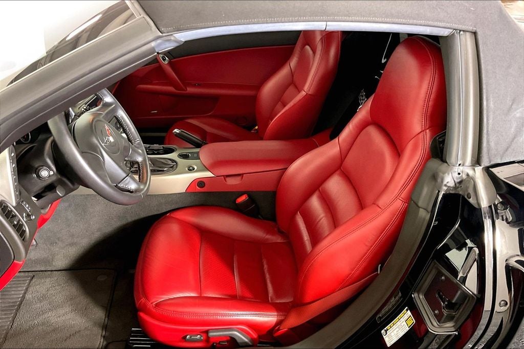 2005 Chevrolet Corvette Base