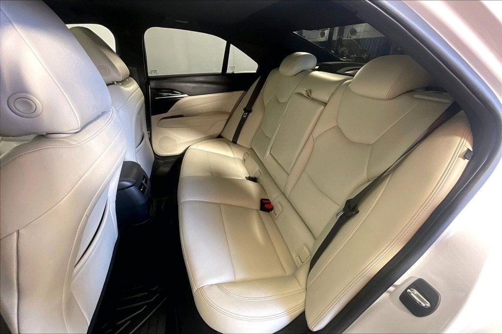 2023 Cadillac CT4 Luxury