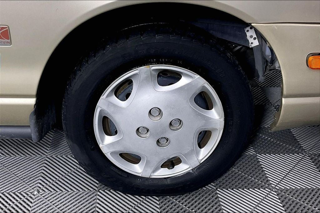 2002 Saturn SL1 Base