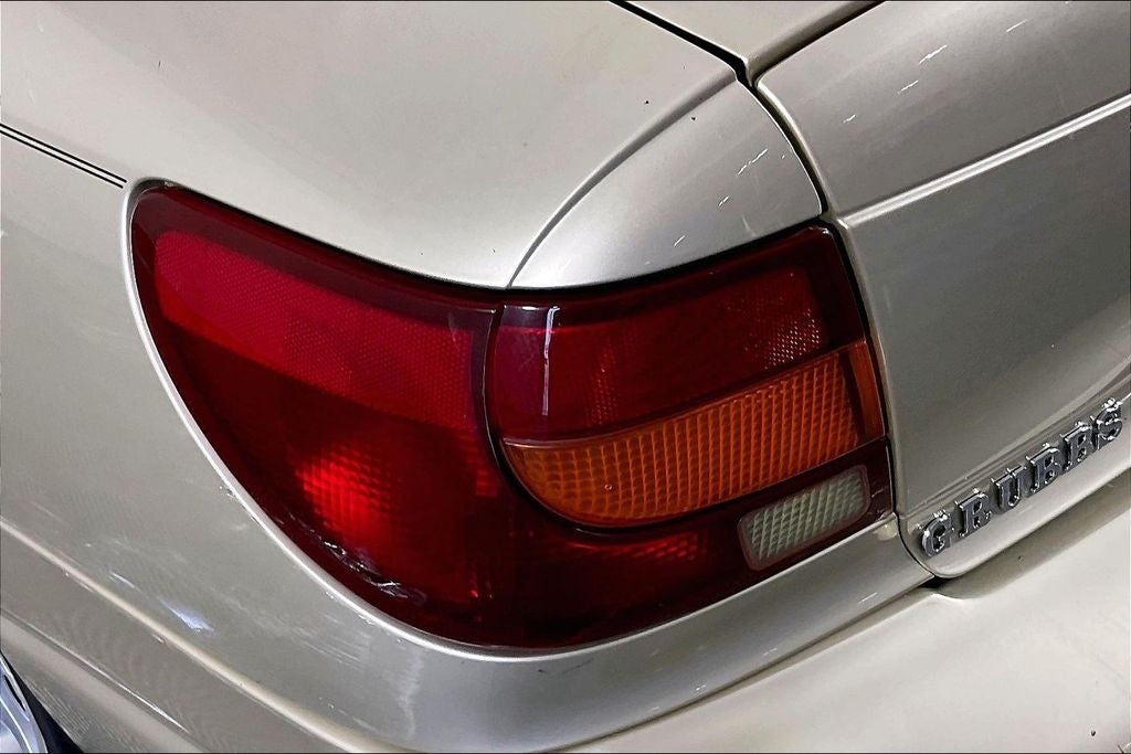 2002 Saturn SL1 Base