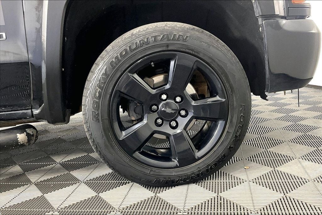 2018 Chevrolet Silverado 1500 Custom