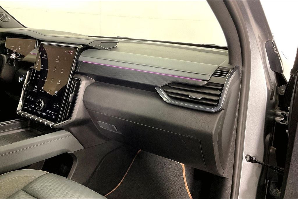 2024 GMC Acadia AT4