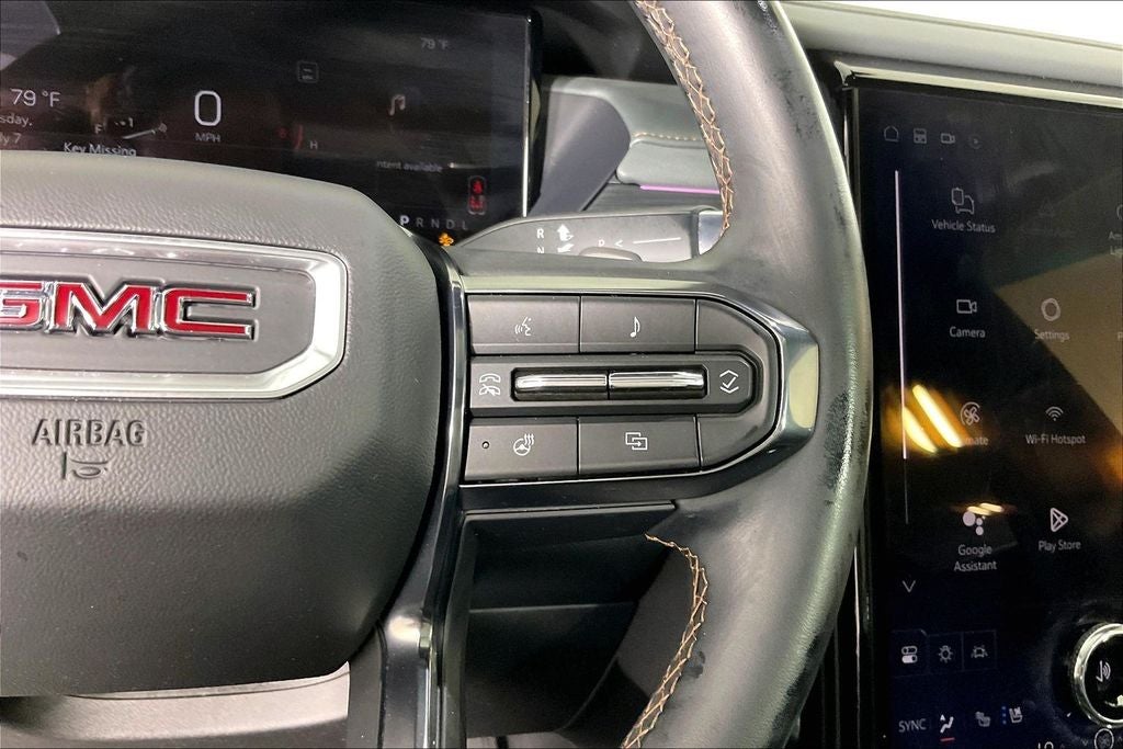 2024 GMC Acadia AT4