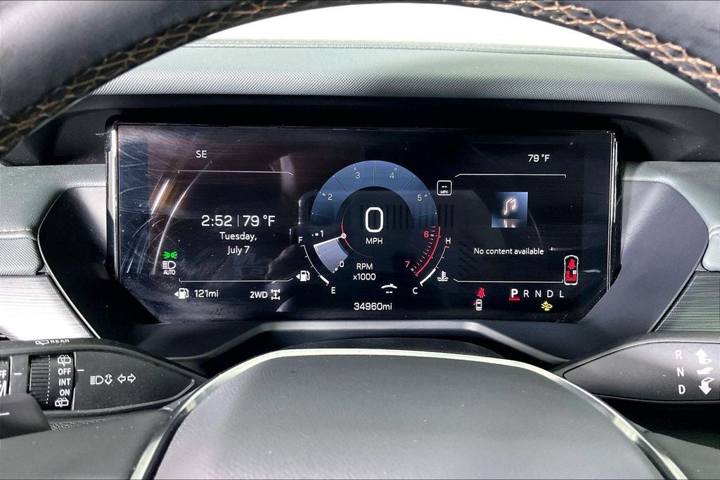 2024 GMC Acadia AT4