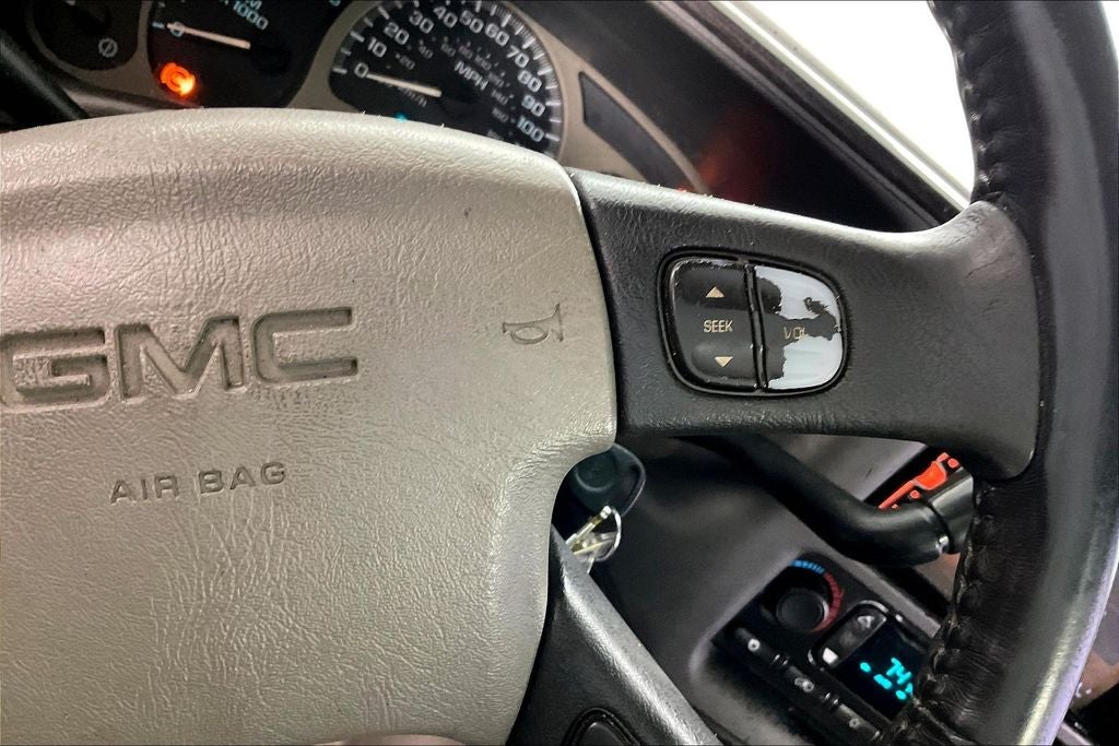 2003 GMC Yukon XL Denali