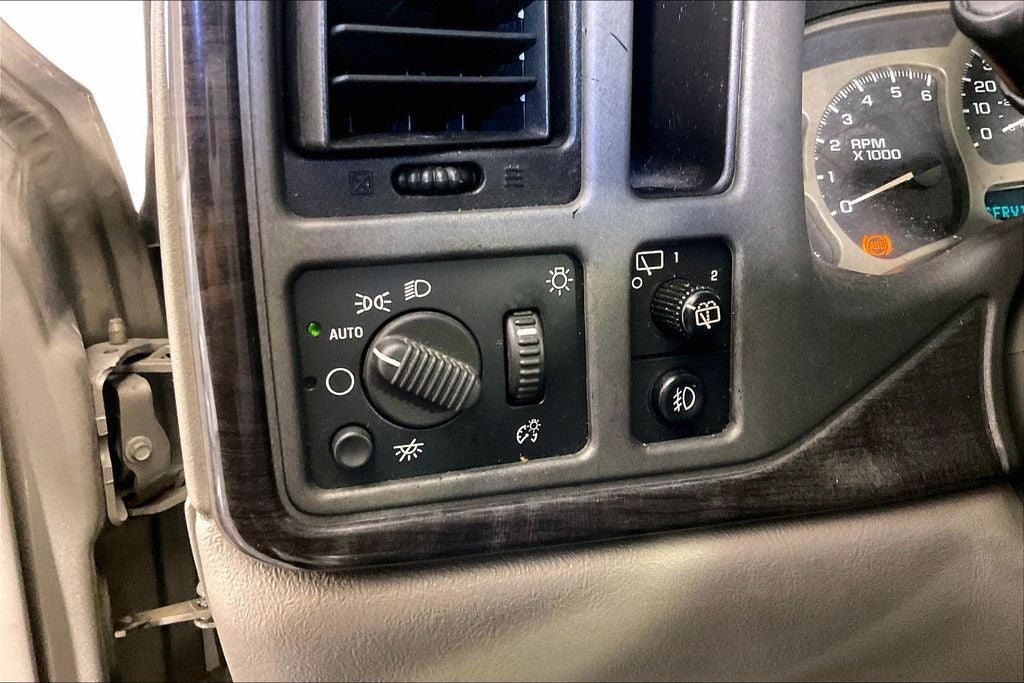 2003 GMC Yukon XL Denali