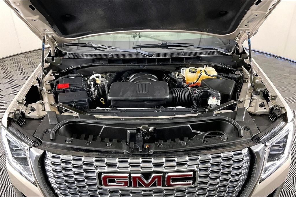 2022 GMC Yukon Denali