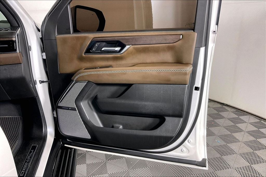 2025 GMC Yukon Denali Ultimate