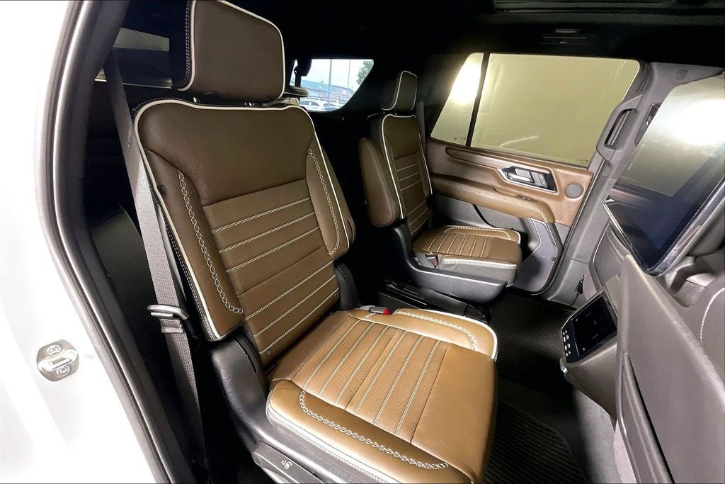 2025 GMC Yukon Denali Ultimate