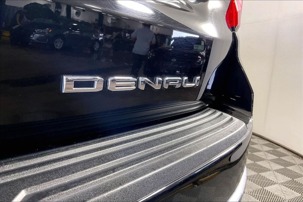2022 GMC Yukon XL Denali
