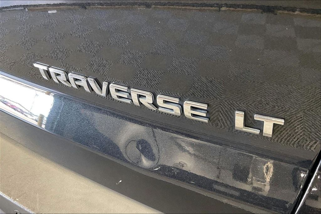 2011 Chevrolet Traverse 2LT 2LT