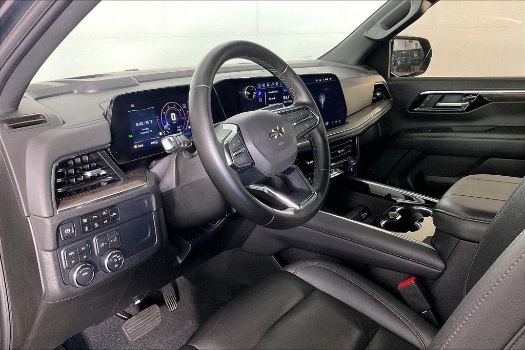 2025 Chevrolet Suburban Z71
