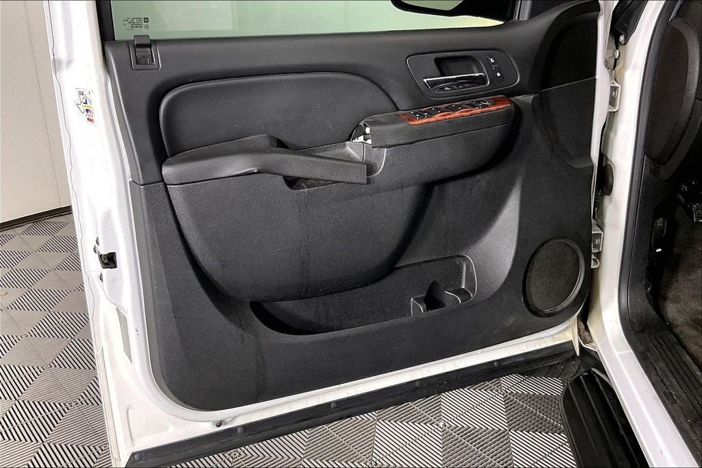 2014 Chevrolet Suburban 1500 LT