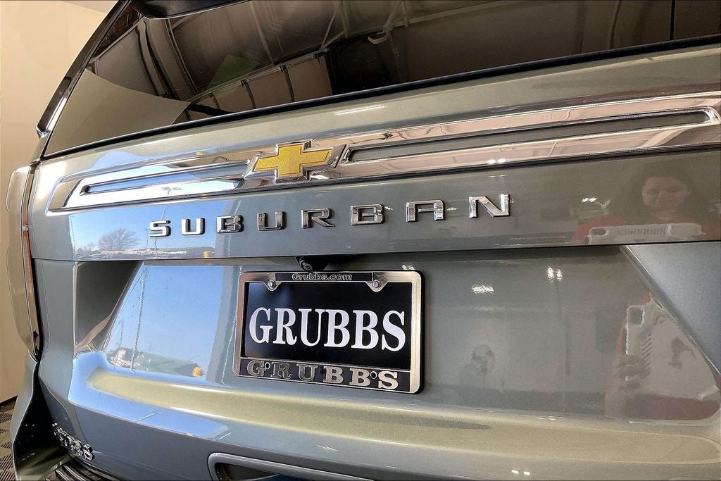 2023 Chevrolet Suburban Premier