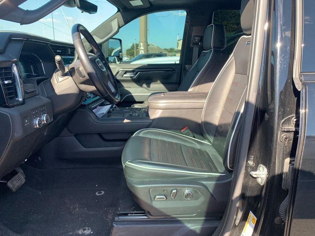2025 GMC Sierra 2500HD AT4X