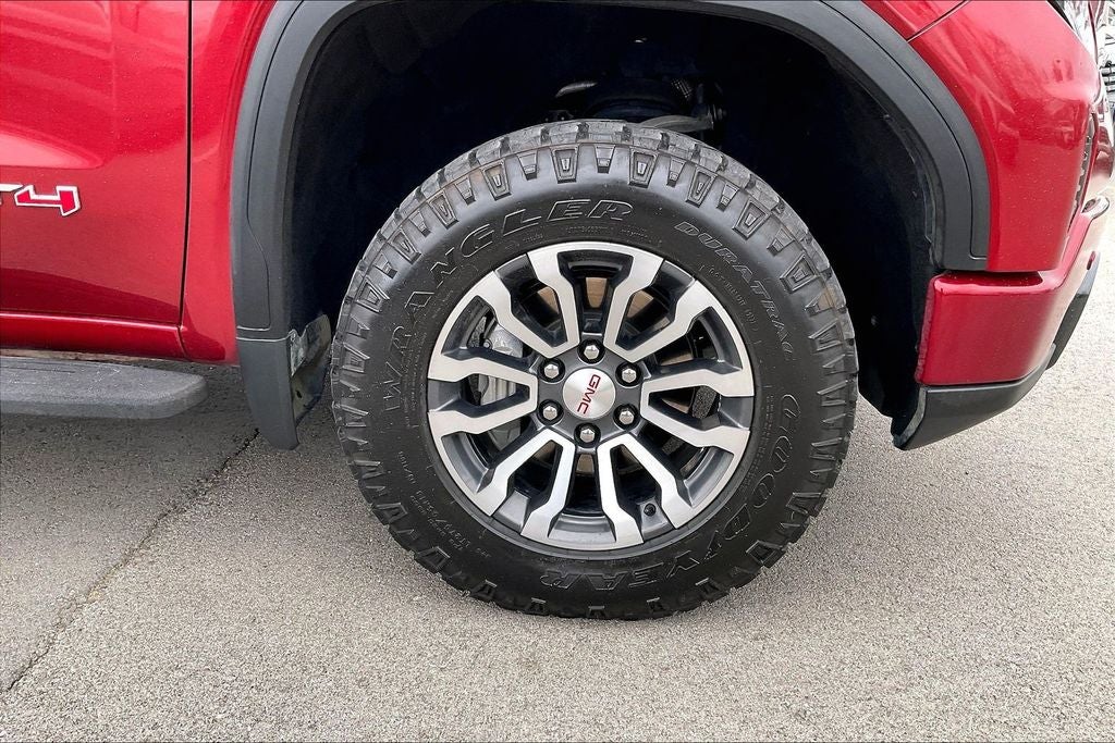 2023 GMC Sierra 1500 AT4