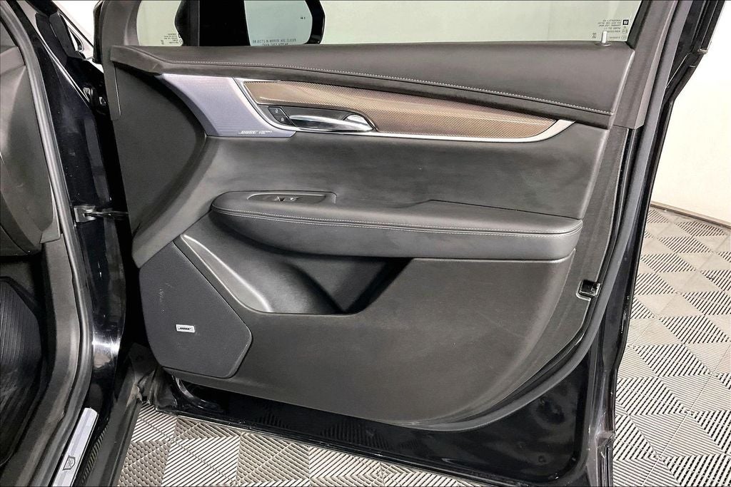 2024 Cadillac XT6 Sport
